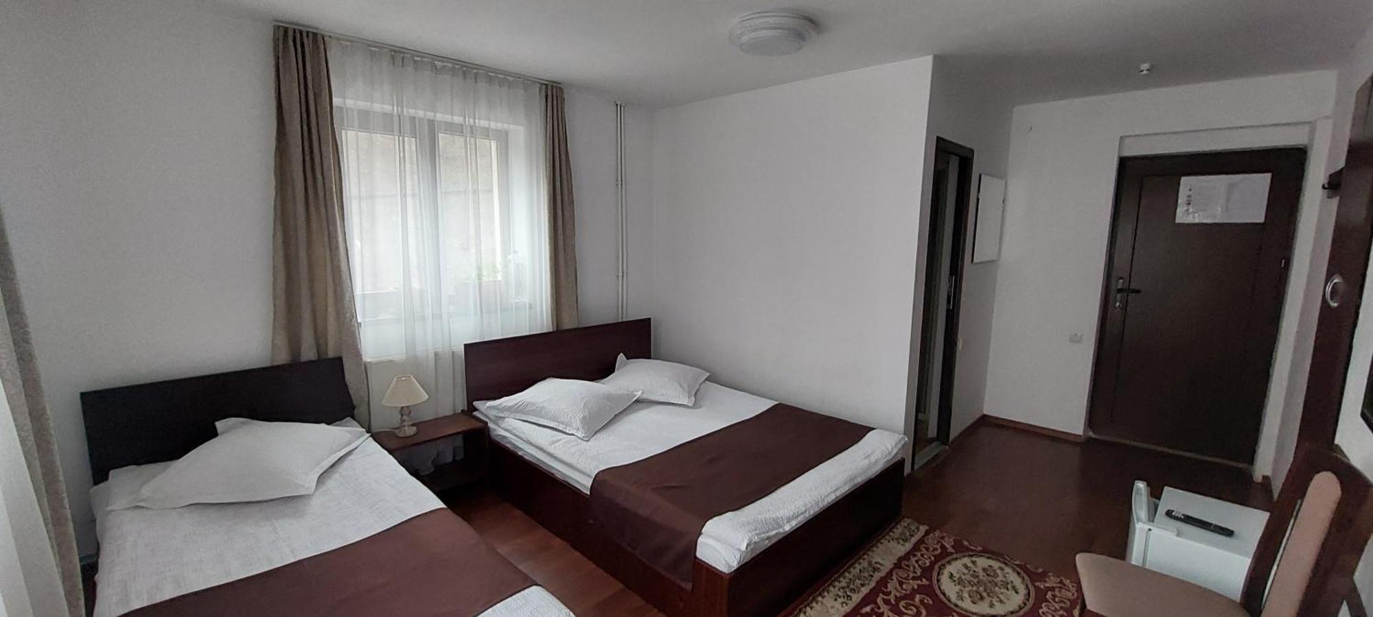 Hotel Casa Ryana Sinaia Esterno foto